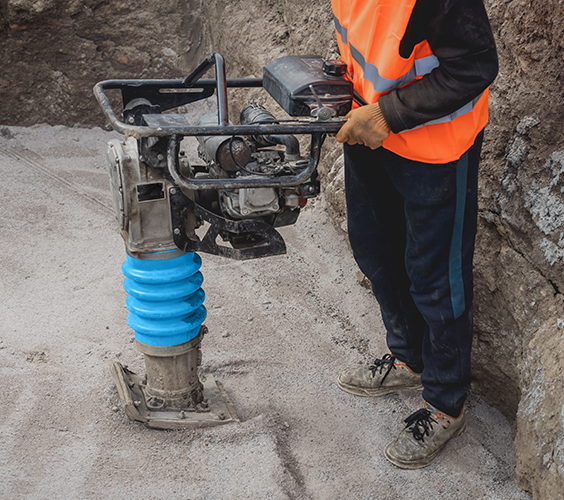 Locação de Plataforma Genie em Varginha - Maxtra Rental